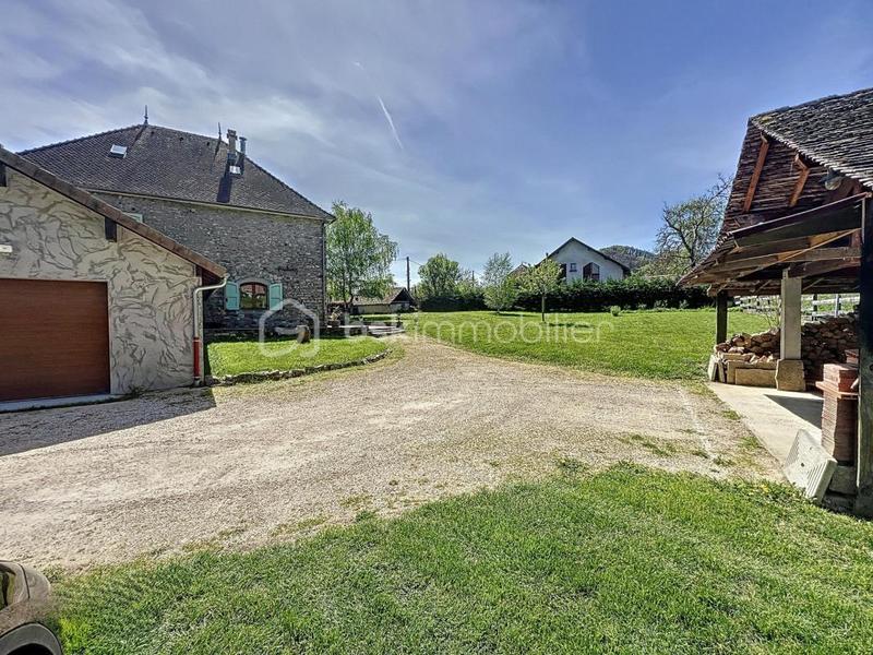 Maison en pierre - 160 m² - 6 pièces