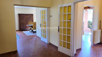 Villa - 230 m² - 8 pièces