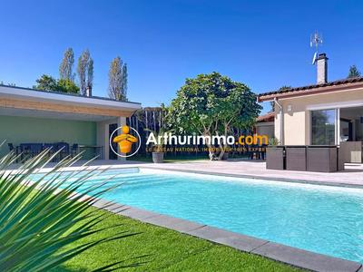 Maison - 175 m² - 5 pièces