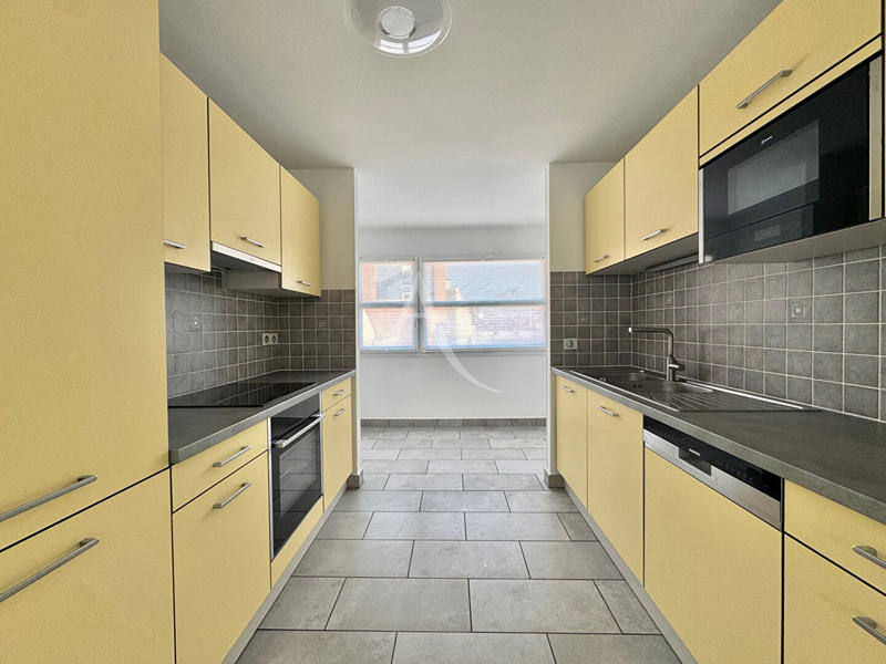 Maison - 127 m² - 6 pièces