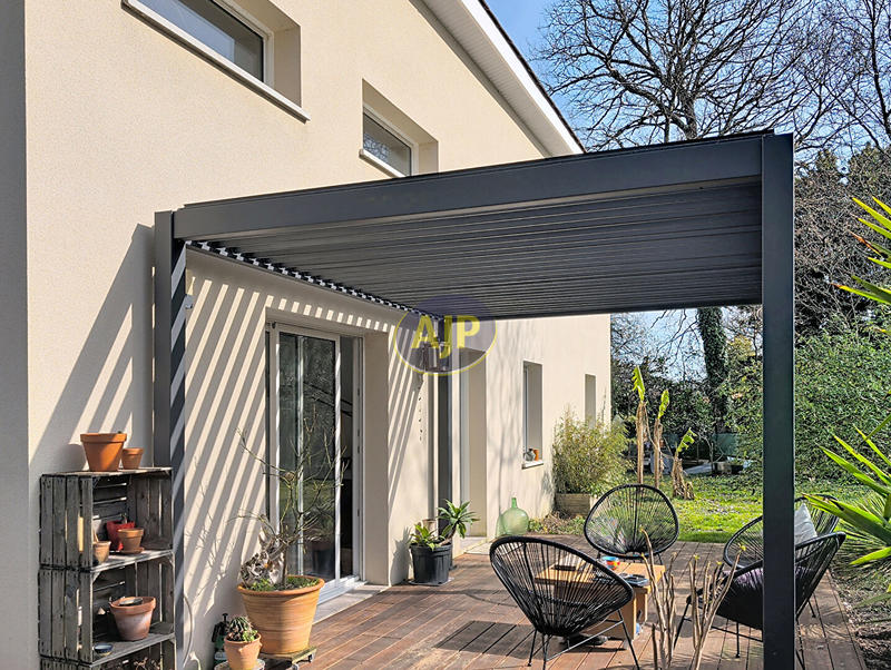 Maison - 99 m² - 5 pièces