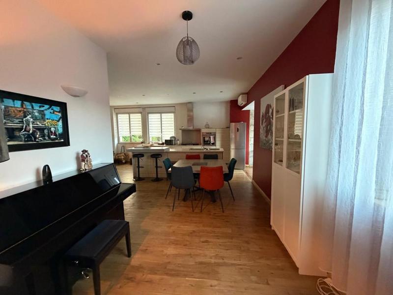 Fonds de commerce - 800 m²