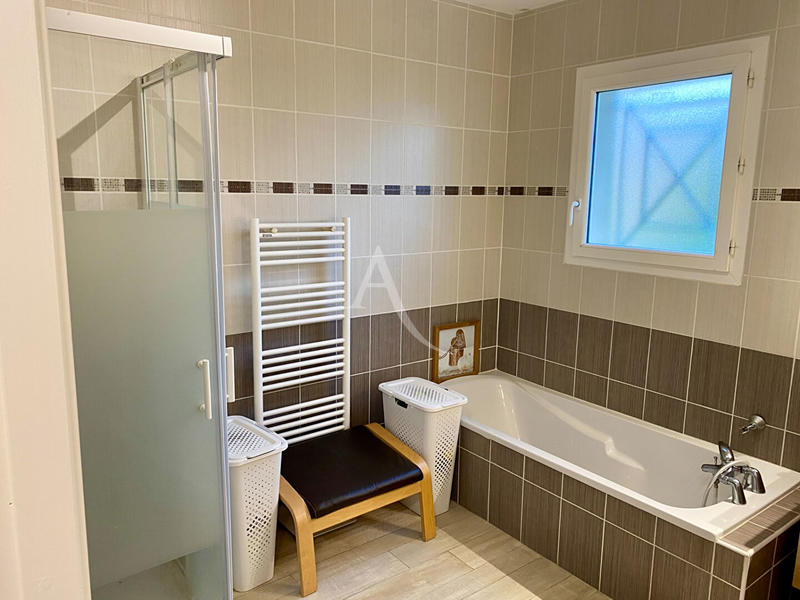 Maison - 115 m² - 5 pièces