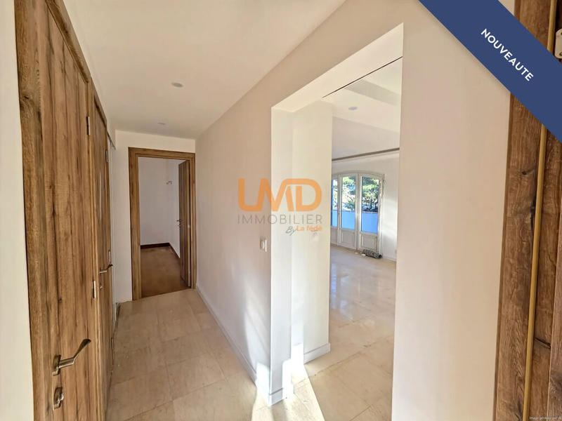 Appartement - 100 m² - 4 pièces