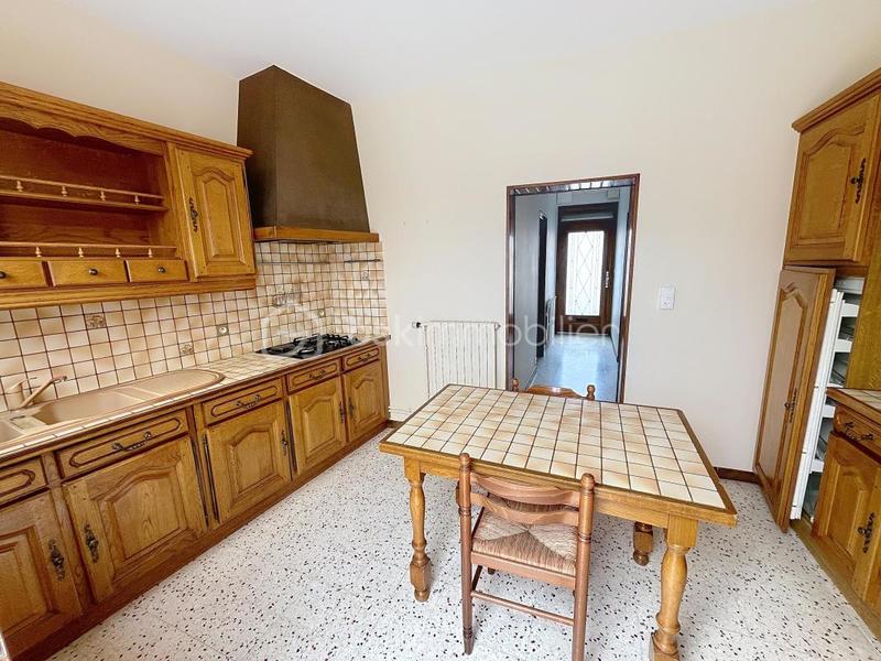 Maison - 146 m² - 8 pièces