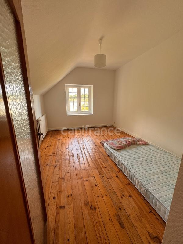 Maison - 143 m² - 6 pièces