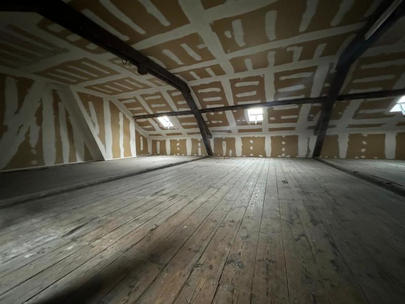 Maison - 200 m² - 8 pièces