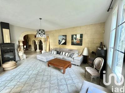 Maison - 215 m² - 7 pièces