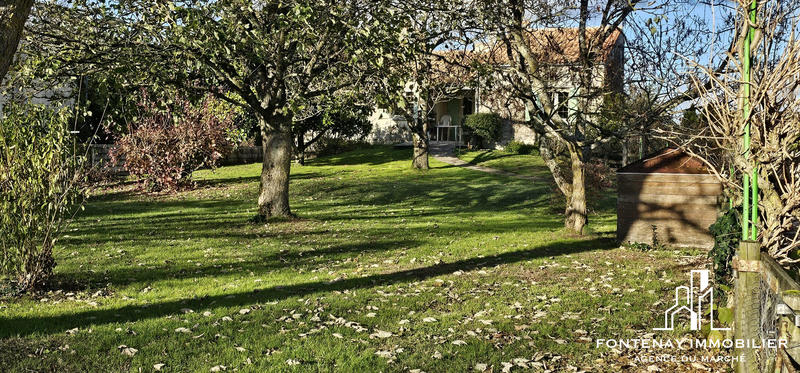 Maison - 220 m² - 7 pièces