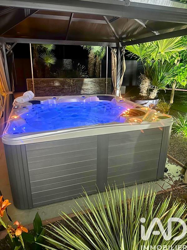 Maison - 130 m² - 7 pièces