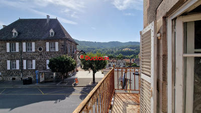 Appartement - 75 m² - 4 pièces