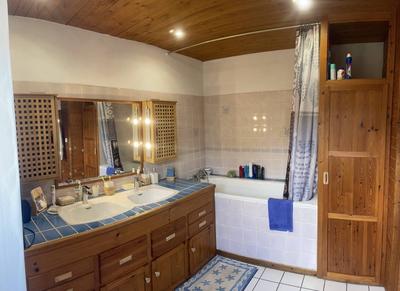 Maison - 122 m² - 6 pièces