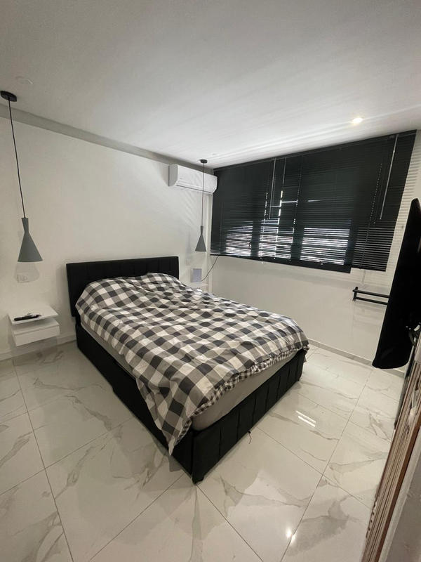 Appartement - 150 m² - 5 pièces