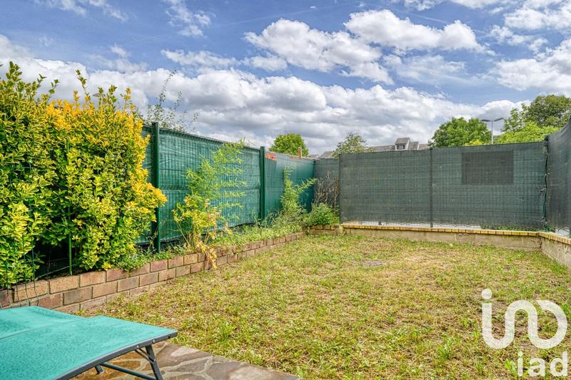 Maison - 93 m² - 5 pièces