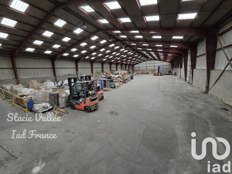 Immeuble - 4 584 m²