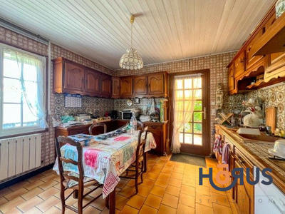 Viager - Maison - 205 m² - 8 pièces