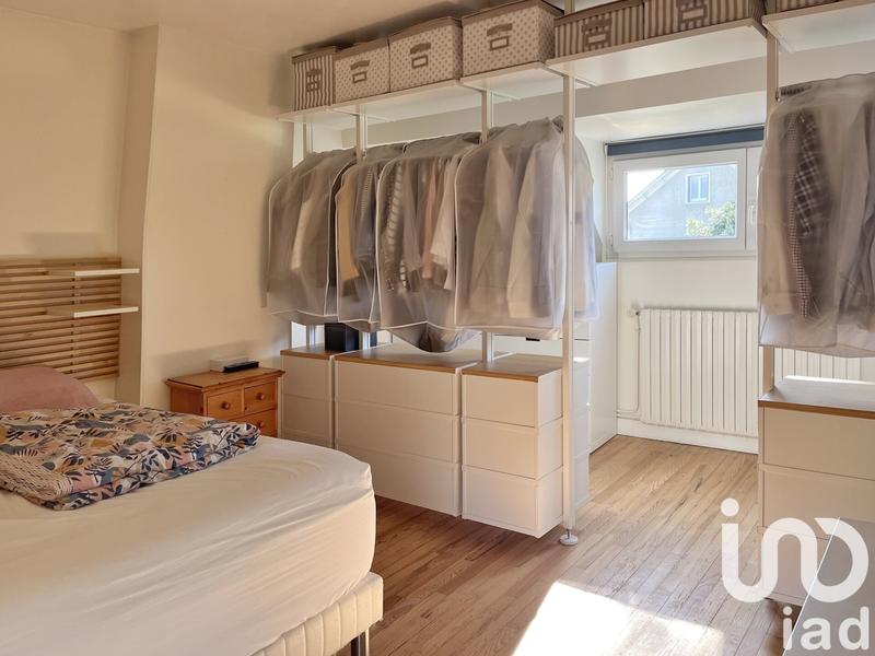 Maison - 196 m² - 7 pièces