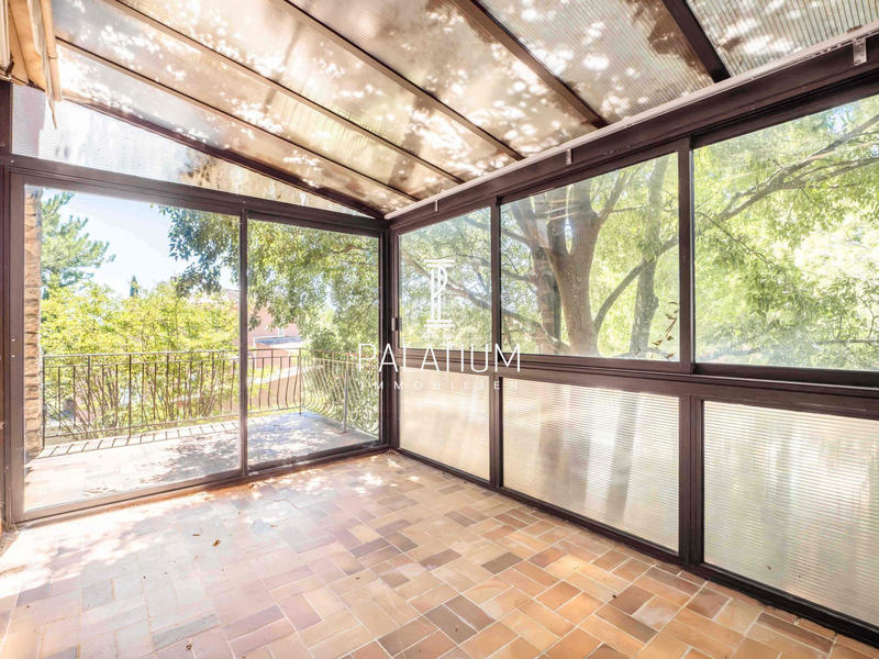 Maison - 210 m² - 8 pièces