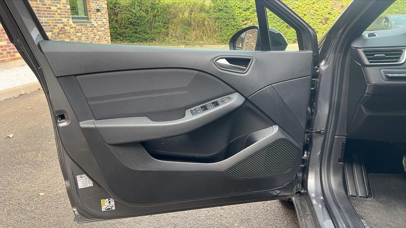 Renault Clio V 1.6 E-Tech 145 Hybride Esprit Alpine - Automatique Entretien constructeur