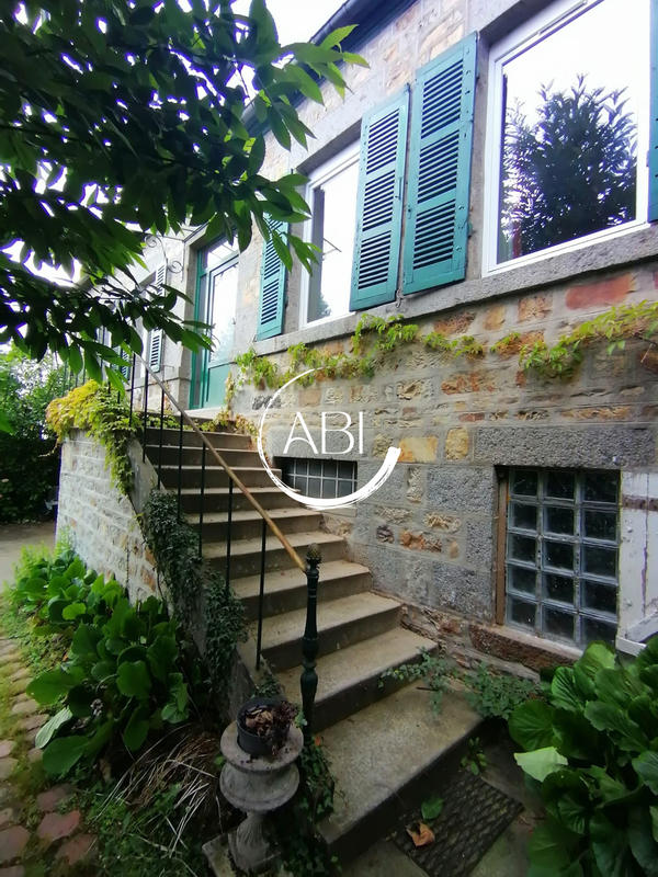 Maison - 110 m² - 4 pièces