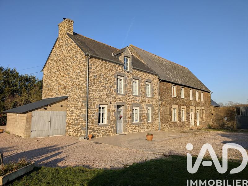 Maison - 214 m² - 8 pièces