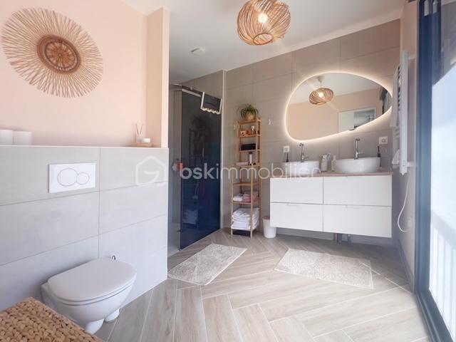 Maison - 160 m² - 7 pièces