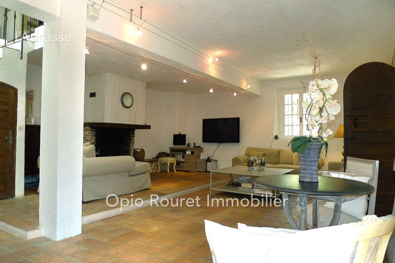 Villa - 250 m² - 7 pièces