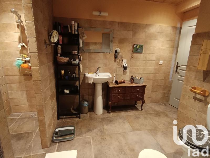 Maison - 182 m² - 8 pièces