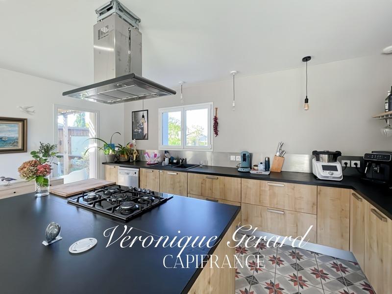 Maison - 140 m² - 5 pièces