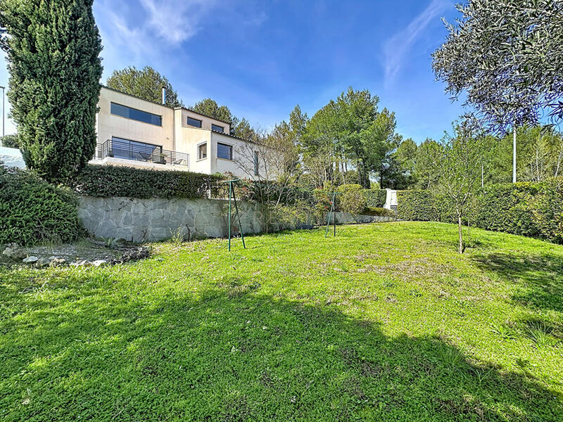 Maison d'architecte - 170 m² - 4 pièces