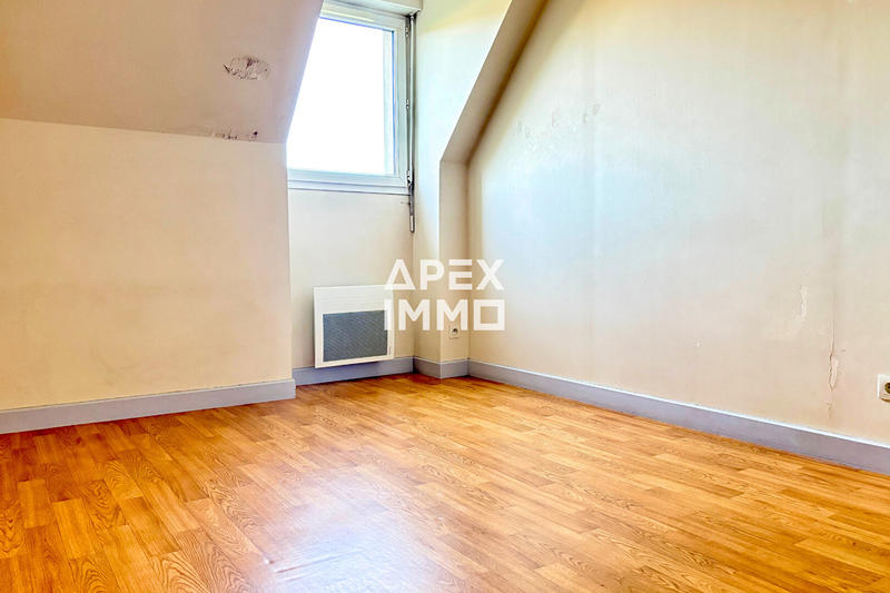 Maison - 103 m² - 5 pièces