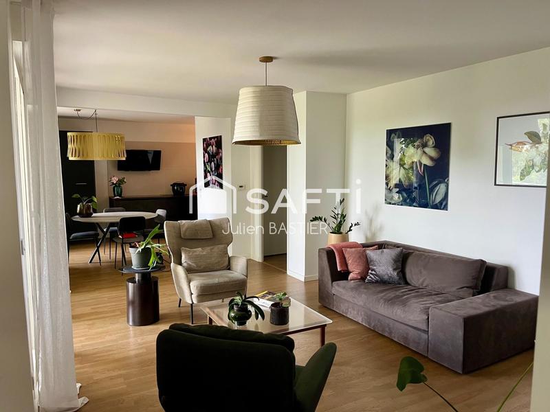 Appartement - 83 m² - 3 pièces