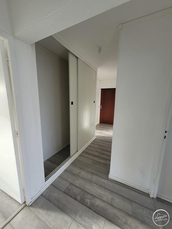 Appartement - 84 m² - 3 pièces