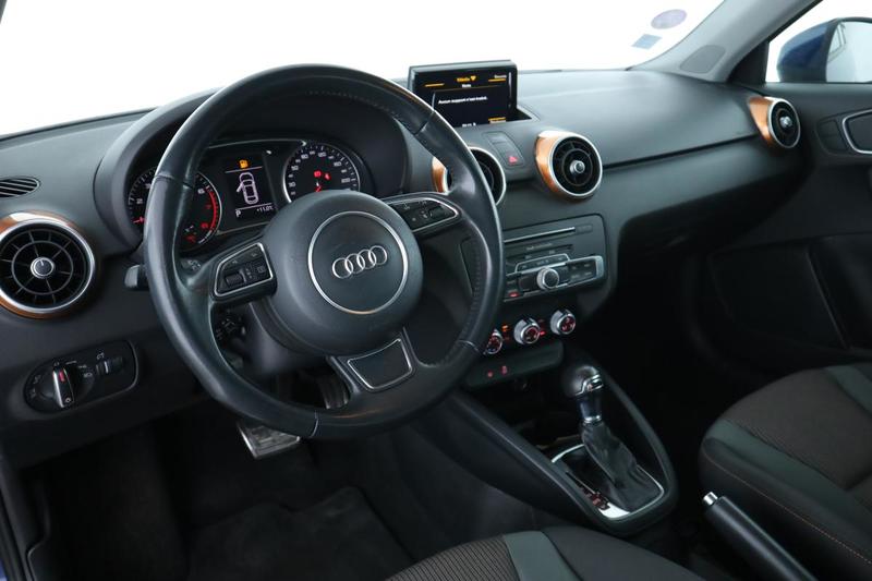 Audi A1 1.0 Tfsi Ultra Ambiente 95 ch