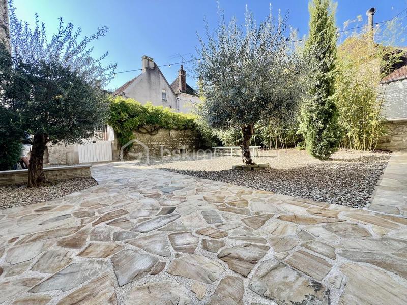 Maison - 148 m² - 7 pièces