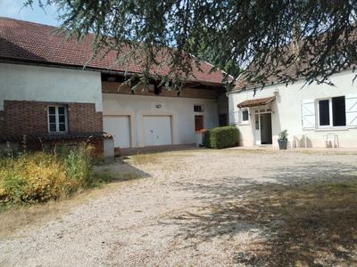 Maison - 162 m² - 8 pièces