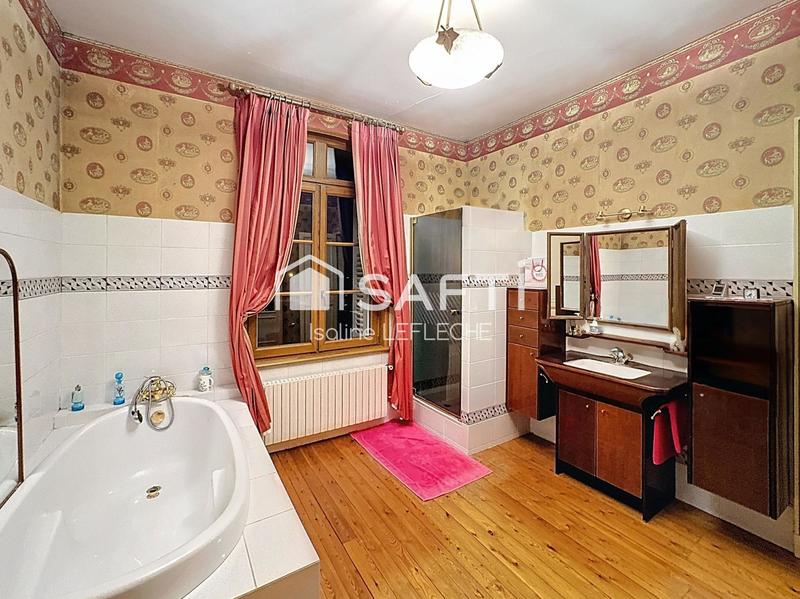 Propriété - 167 m² - 7 pièces