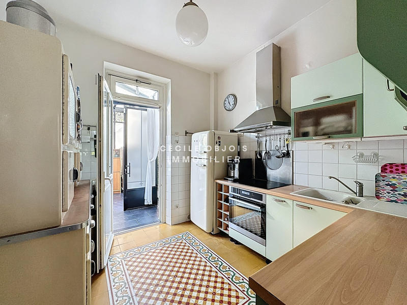 Maison - 147 m² - 9 pièces