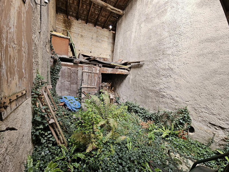 Maison - 187 m² - 8 pièces