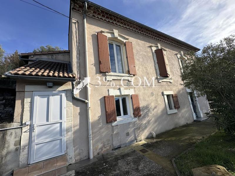 Maison de ville - 85 m² - 7 pièces