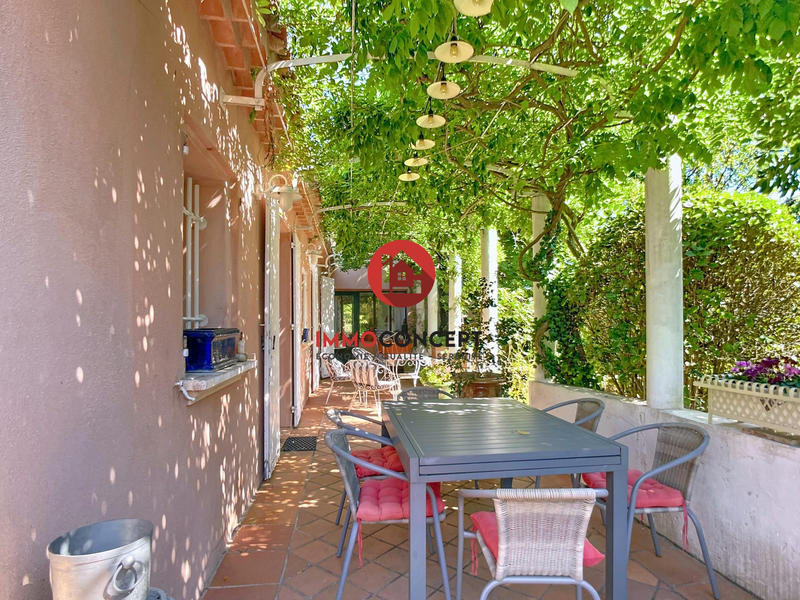 Maison ancienne - 180 m² - 7 pièces