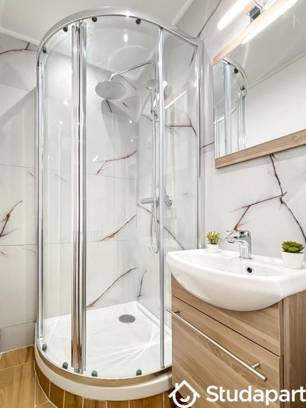 Appartement - 90 m² - 6 pièces