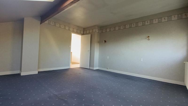 Maison - 122 m² - 7 pièces