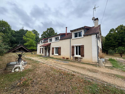 Maison - 192 m² - 5 pièces