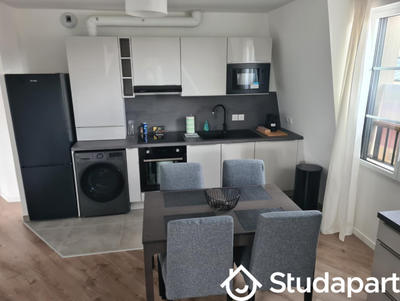 Chambre - 12 m² - 1 pièce