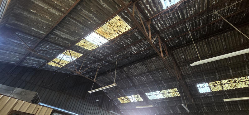 Maison - 500 m² - 4 pièces