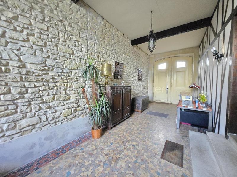 Maison de ville - 284 m² - 11 pièces
