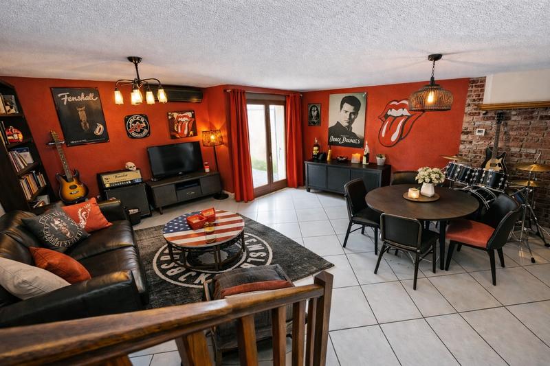 Maison - 91 m² - 5 pièces