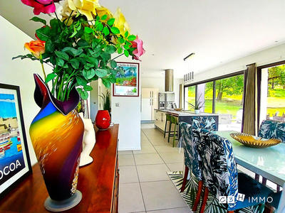 Maison contemporaine - 158 m² - 6 pièces