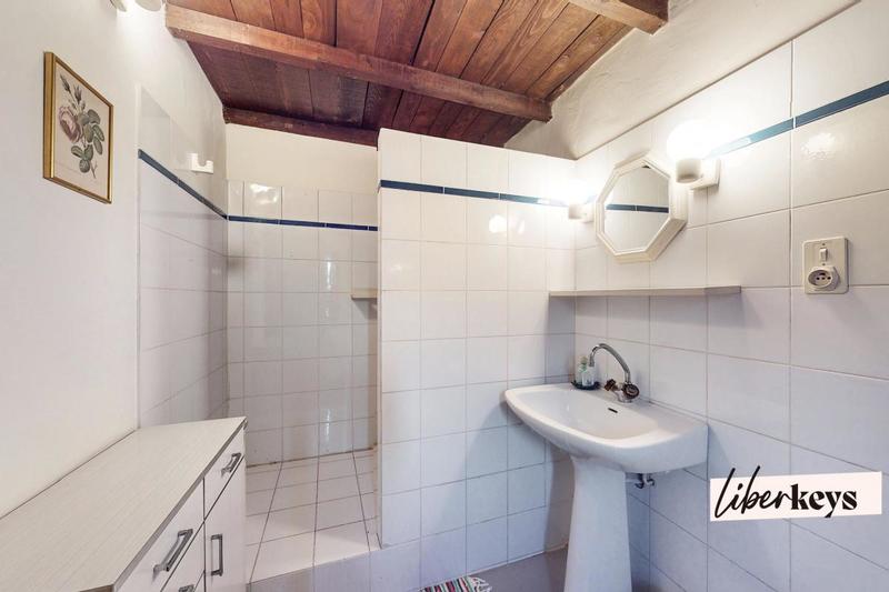 Maison de village - 226 m² - 9 pièces